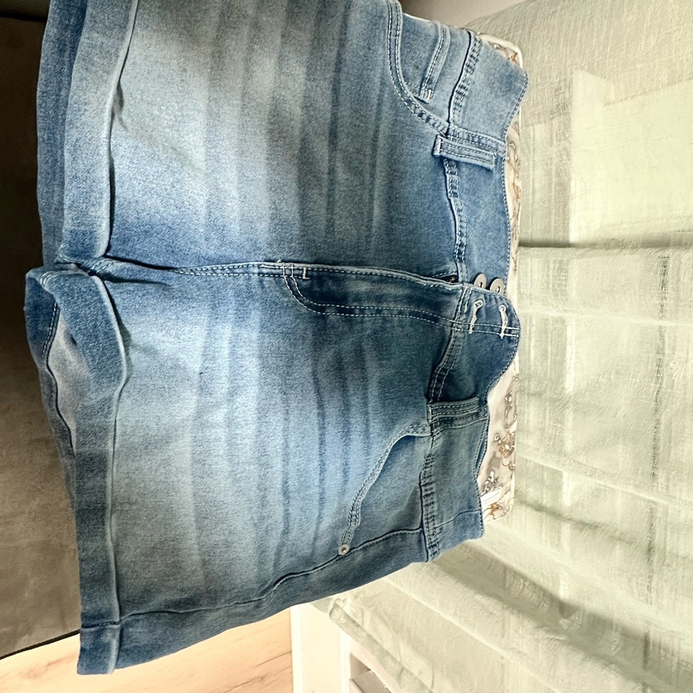 Stylish Blue Denim Shorts